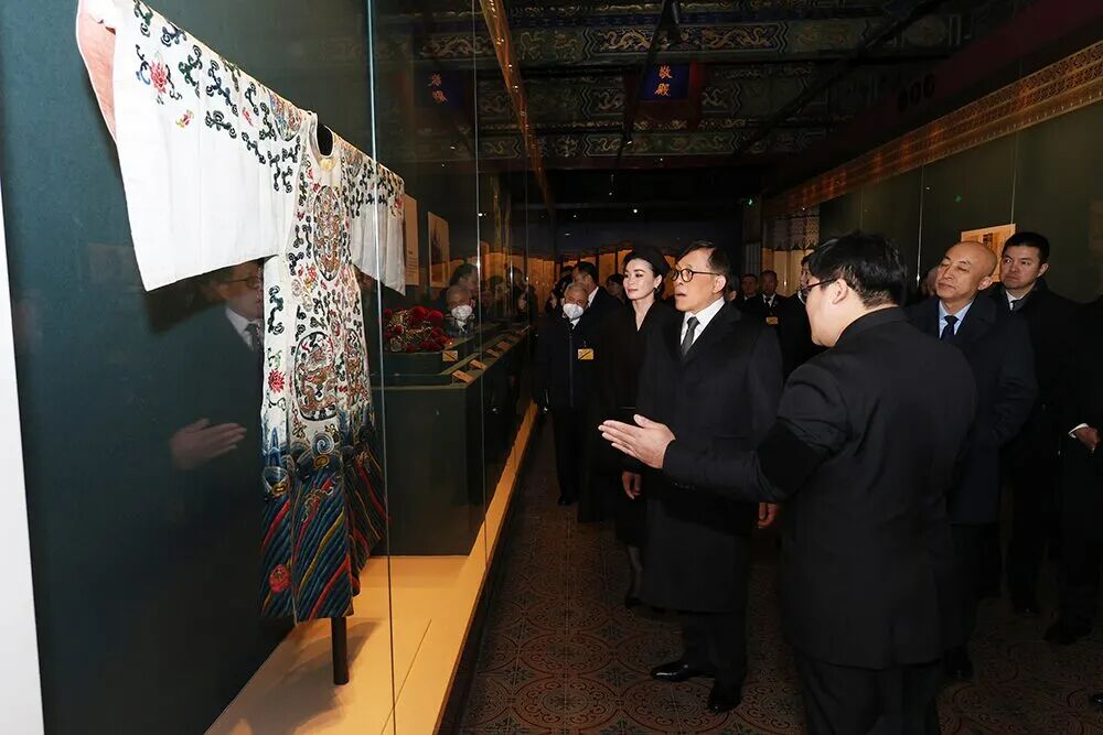 1763521644477288.jpg 1763521644477288.jpg